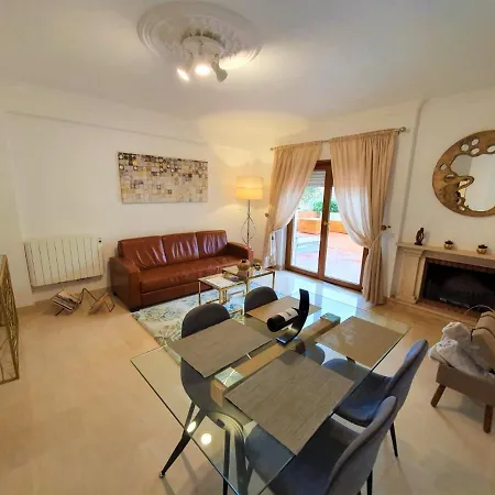 Apartment Charming In Village *
