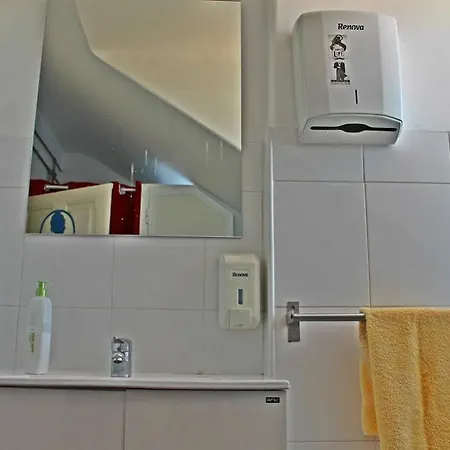 Hostel Portuguese *