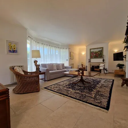 Rent4rest Golf Lovers Paradise 4br With Pool Holiday home