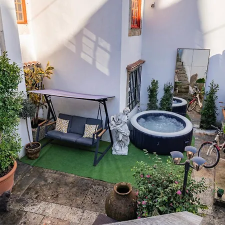 Small Cozy In Palace Patio With Hot Tub And Snooker - Wow