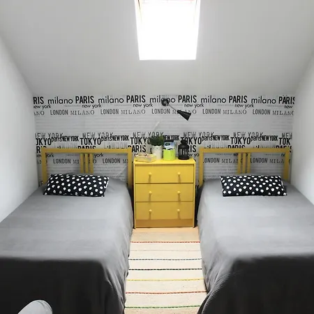 Hostel Portuguese *