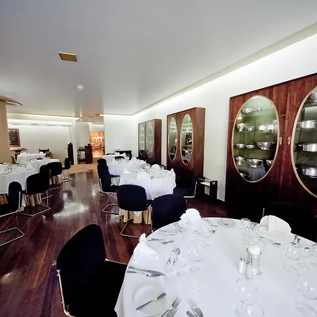 Hotel Atlantis Sintra 4*